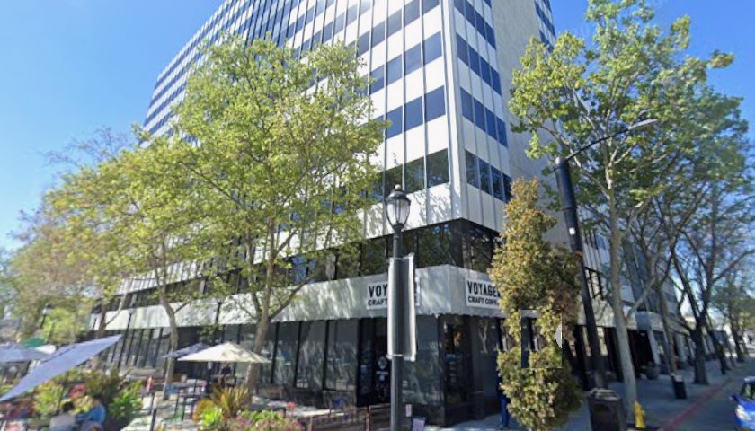 Edificio de oficinas del bufete en el centro de San José, California